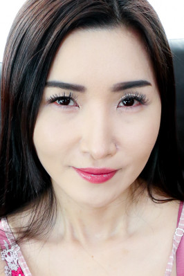 Sumire Okada from TEAM SKEET